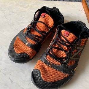 New Balance Vibram Running Shoes / Size 10.5 / Orange Black.